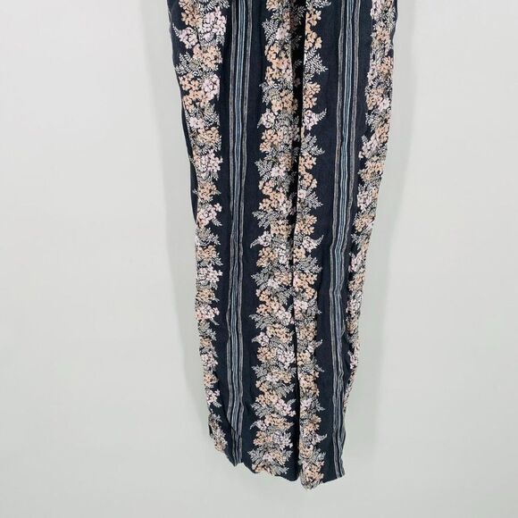 LOFT Size Small Gray Striped Floral V Neck Tie Waist Wide Leg Jumpsuit - Picture 6 of 12